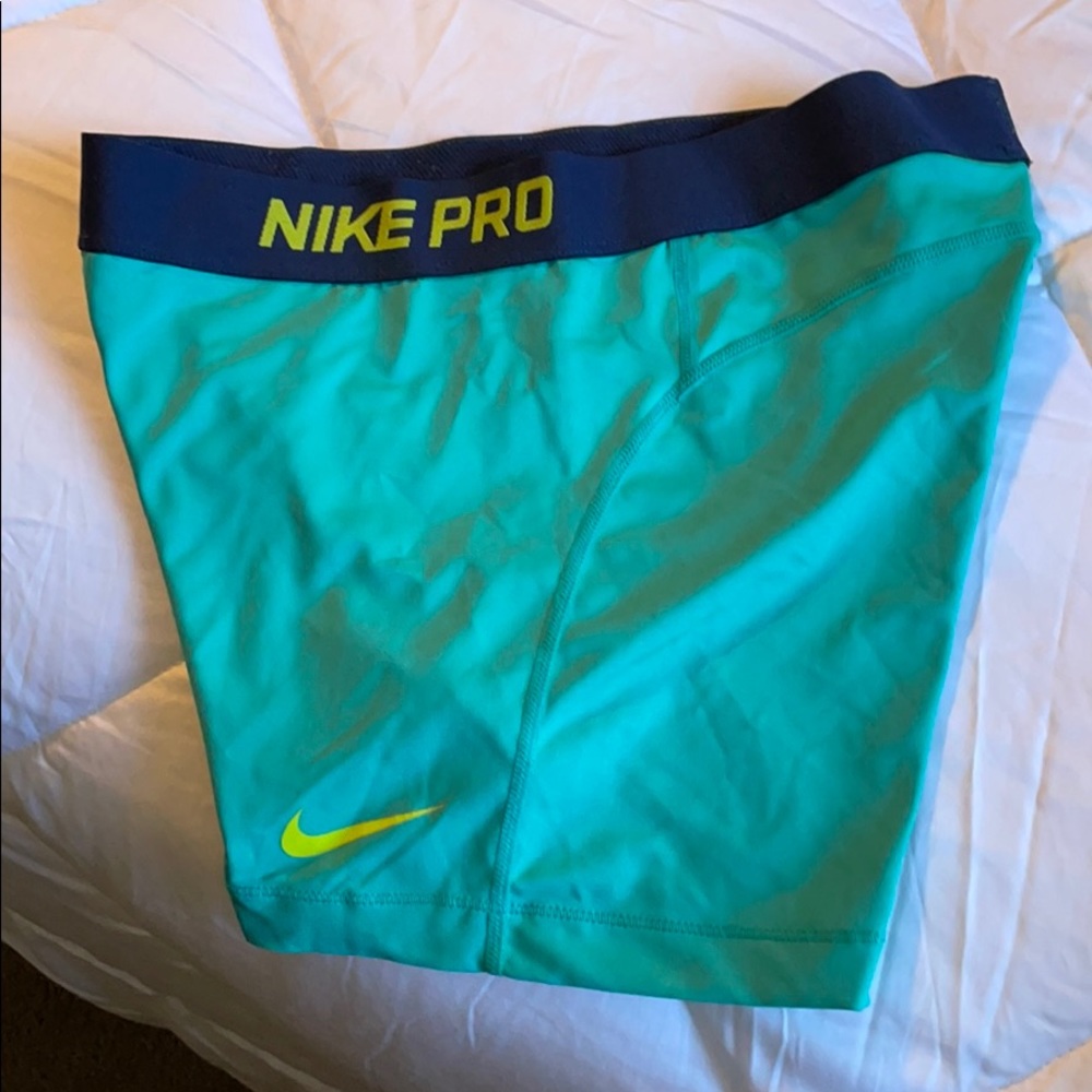 Nike Pro Spandex